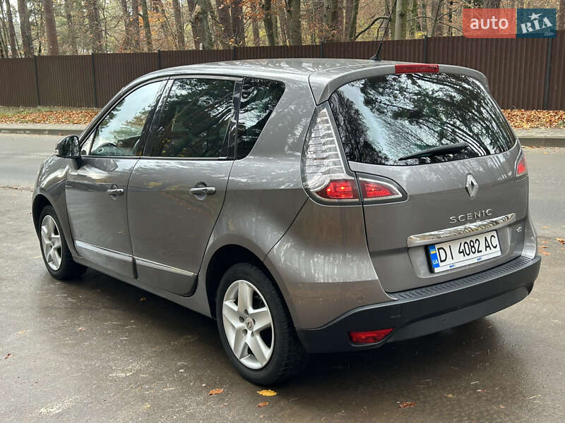 Мінівен Renault Scenic 2015 в Львові
