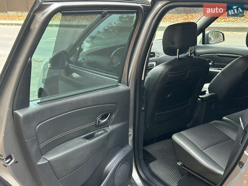 Мінівен Renault Scenic 2015 в Львові
