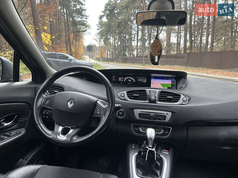 Мінівен Renault Scenic 2015 в Львові