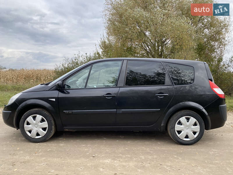 Мінівен Renault Scenic 2007 в Кореці