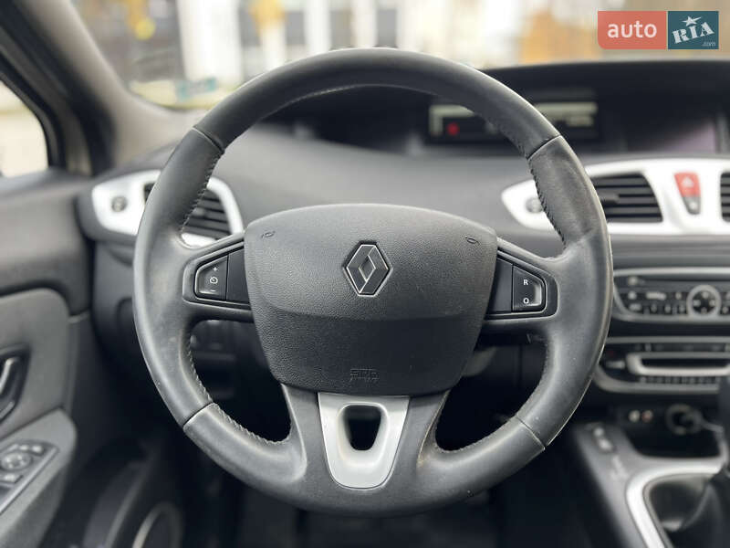 Минивэн Renault Scenic 2010 в Луцке фото 45 Минивэн Renault Scenic 2010 в Луцке