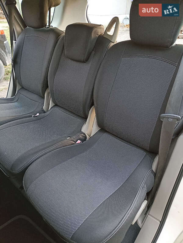 Минивэн Renault Scenic 2006 в Радивилове фото 2 Минивэн Renault Scenic 2006 в Радивилове