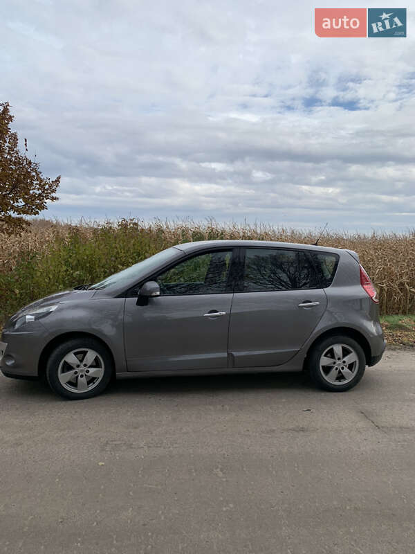 Минивэн Renault Scenic 2010 в Ровно фото 7 Минивэн Renault Scenic 2010 в Ровно