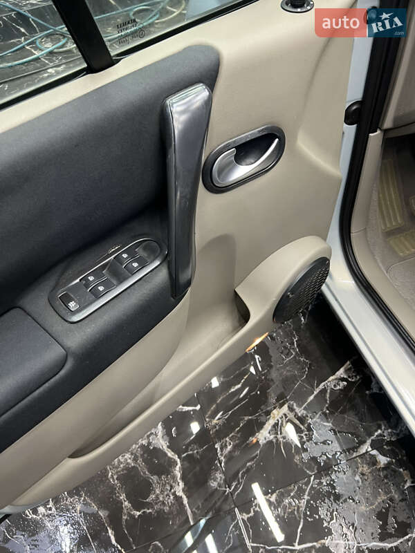 Мінівен Renault Scenic 2003 в Львові фото 13 Мінівен Renault Scenic 2003 в Львові