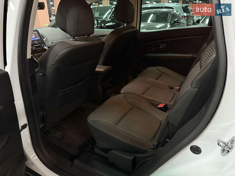Мінівен Renault Scenic 2019 в Києві фото 21 Мінівен Renault Scenic 2019 в Києві