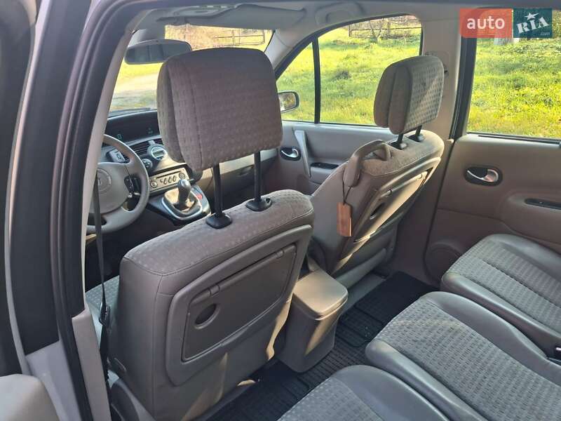 Минивэн Renault Scenic 2005 в Хотине фото 22 Минивэн Renault Scenic 2005 в Хотине