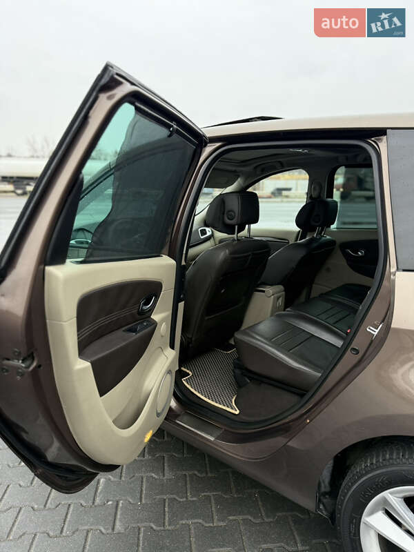 Минивэн Renault Scenic 2009 в Черновцах