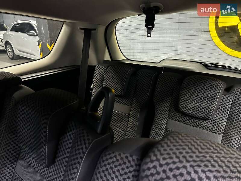Минивэн Renault Scenic 2011 в Черновцах фото 16 Минивэн Renault Scenic 2011 в Черновцах