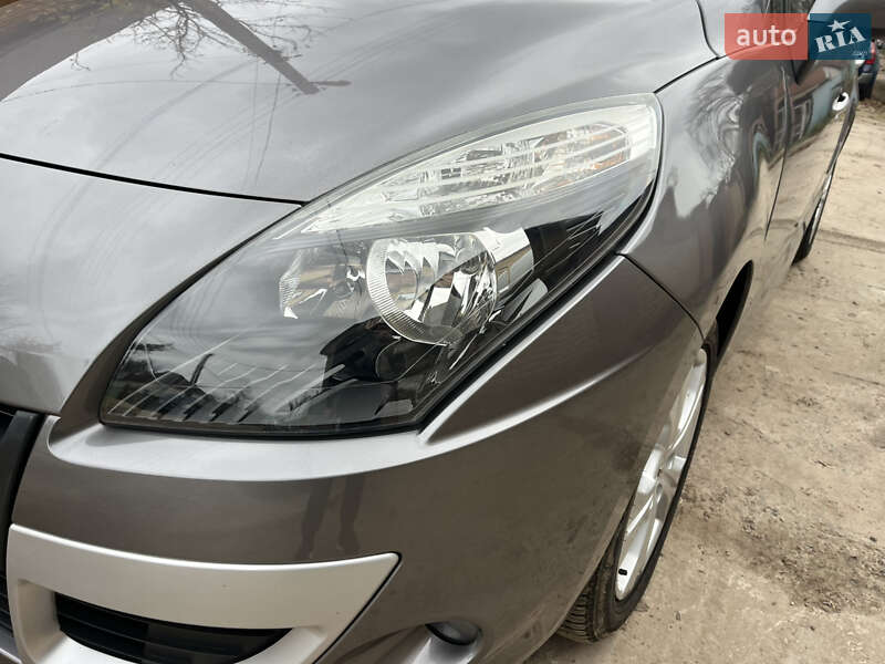 Мінівен Renault Scenic 2010 в Охтирці фото 4 Мінівен Renault Scenic 2010 в Охтирці