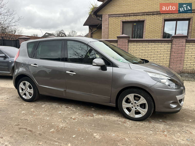 Мінівен Renault Scenic 2010 в Охтирці фото 10 Мінівен Renault Scenic 2010 в Охтирці