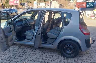 Мінівен Renault Scenic 2004 в Коломиї