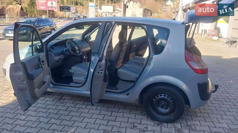 Renault Scenic 2004