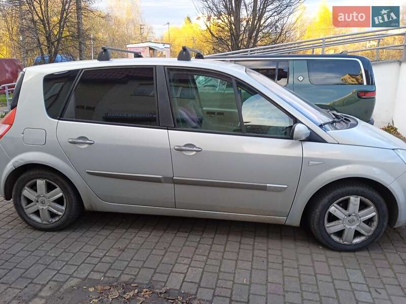 Мінівен Renault Scenic 2003 в Львові