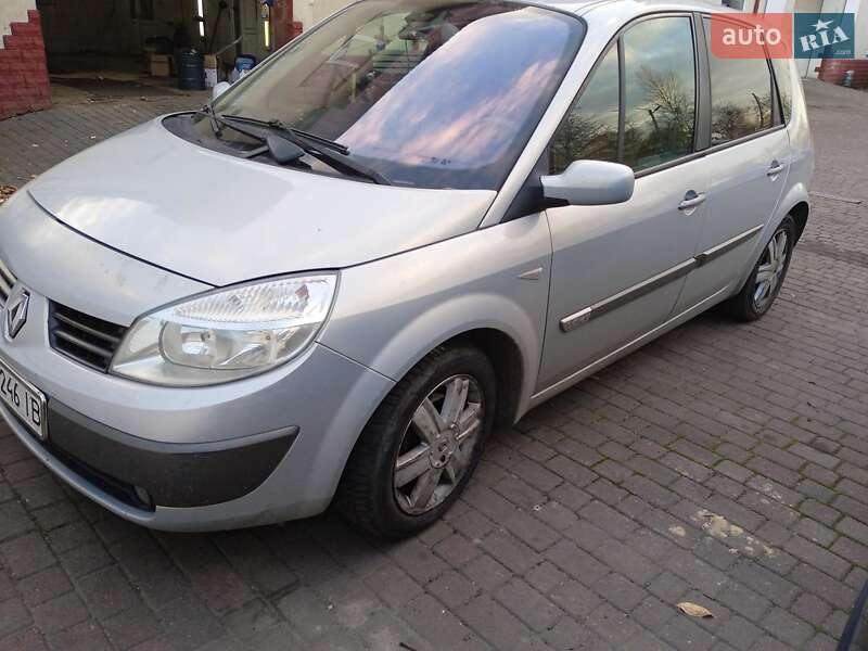 Мінівен Renault Scenic 2003 в Львові
