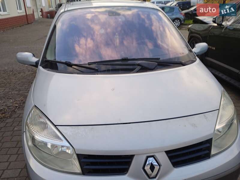 Мінівен Renault Scenic 2003 в Львові