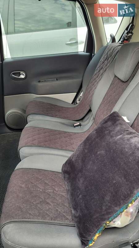 Минивэн Renault Scenic 2007 в Якушинцах