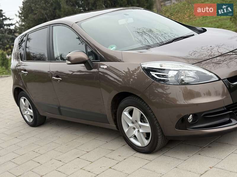 Мінівен Renault Scenic 2013 в Вінниці
