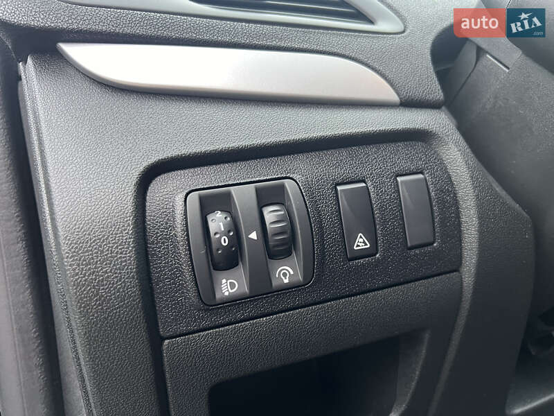 Минивэн Renault Scenic 2012 в Виннице