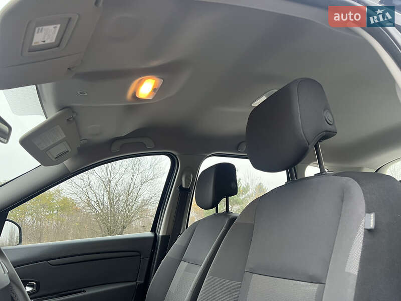 Минивэн Renault Scenic 2012 в Виннице