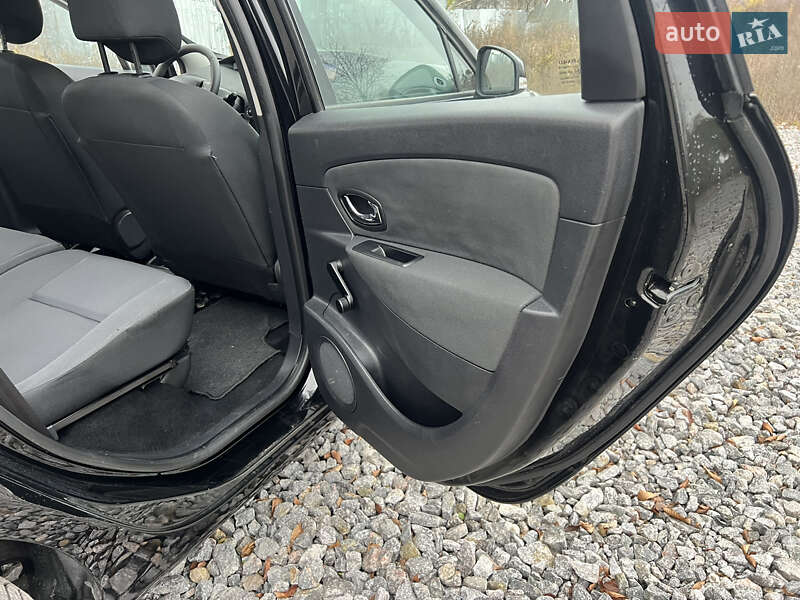 Минивэн Renault Scenic 2012 в Виннице