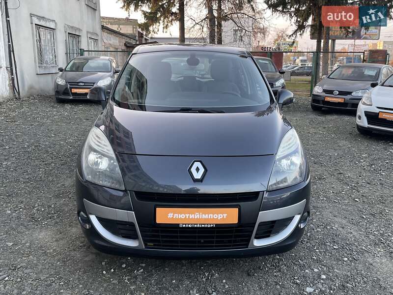 Мінівен Renault Scenic 2011 в Сумах