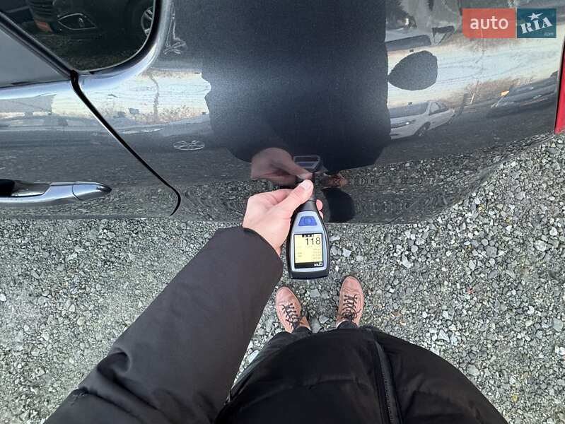 Мінівен Renault Scenic 2011 в Сумах