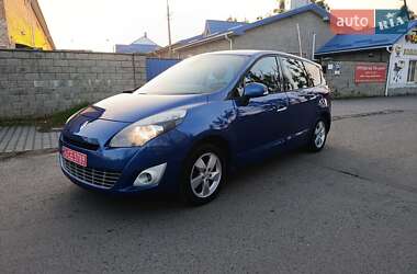 Минивэн Renault Scenic 2011 в Стрые