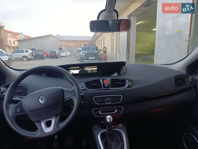 Минивэн Renault Scenic 2011 в Стрые фото 12 Минивэн Renault Scenic 2011 в Стрые