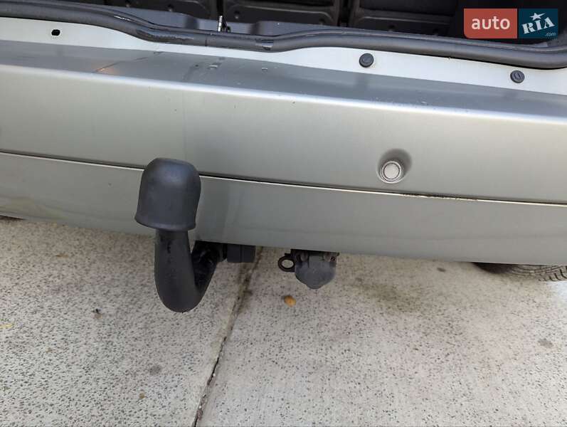 Мінівен Renault Scenic 2006 в Дубні