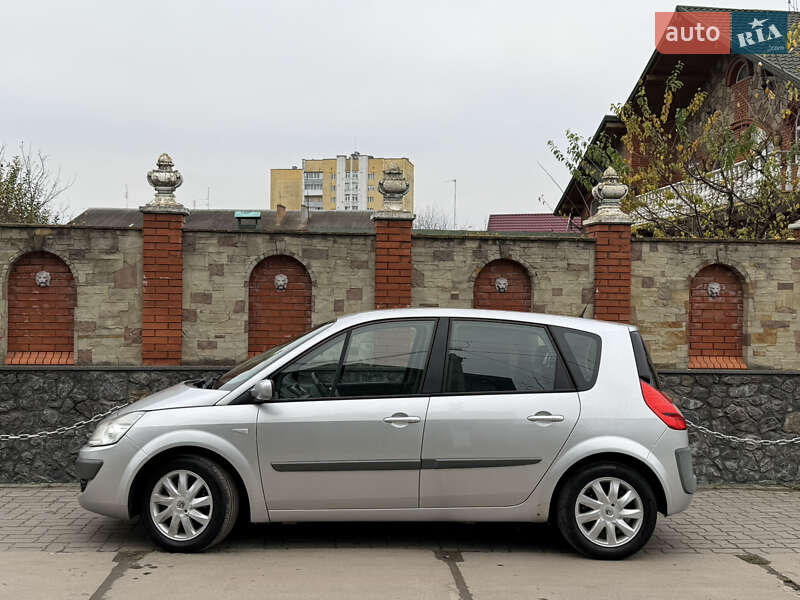 Минивэн Renault Scenic 2007 в Красилове