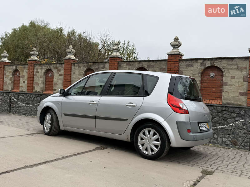 Минивэн Renault Scenic 2007 в Красилове