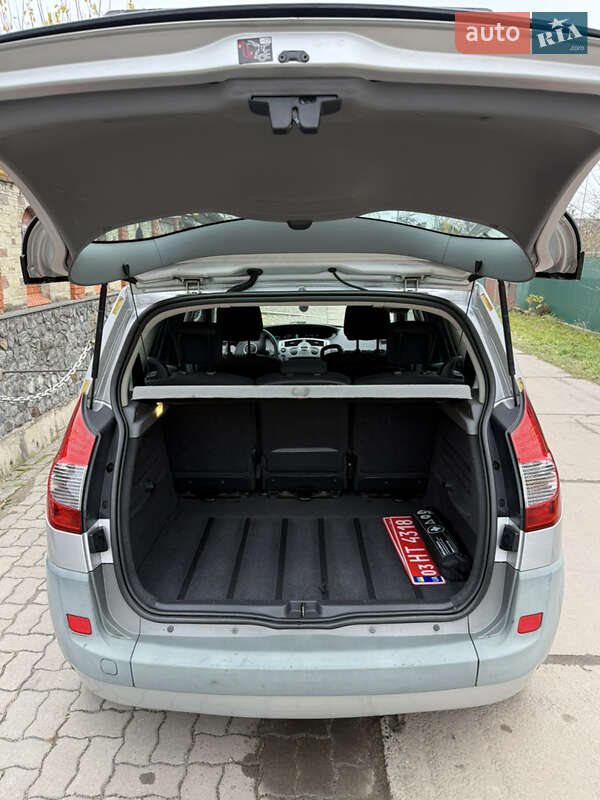 Минивэн Renault Scenic 2007 в Красилове