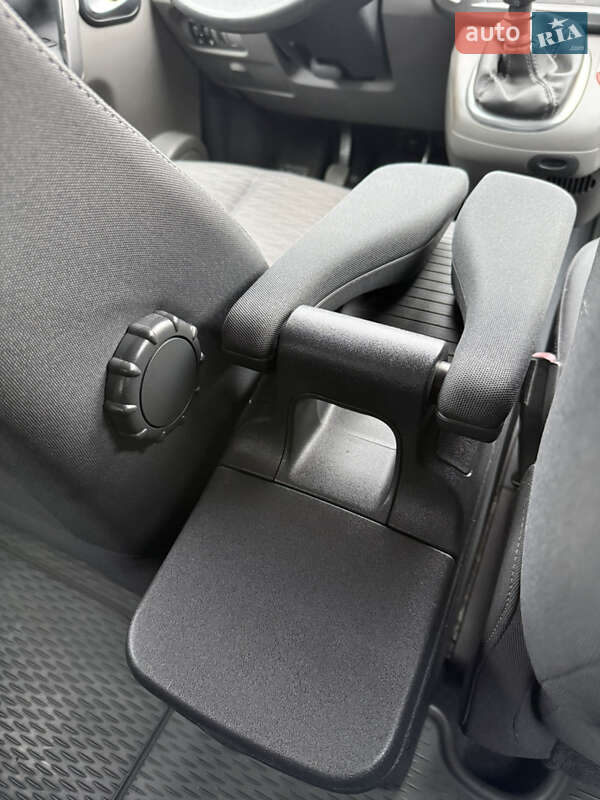 Минивэн Renault Scenic 2007 в Красилове