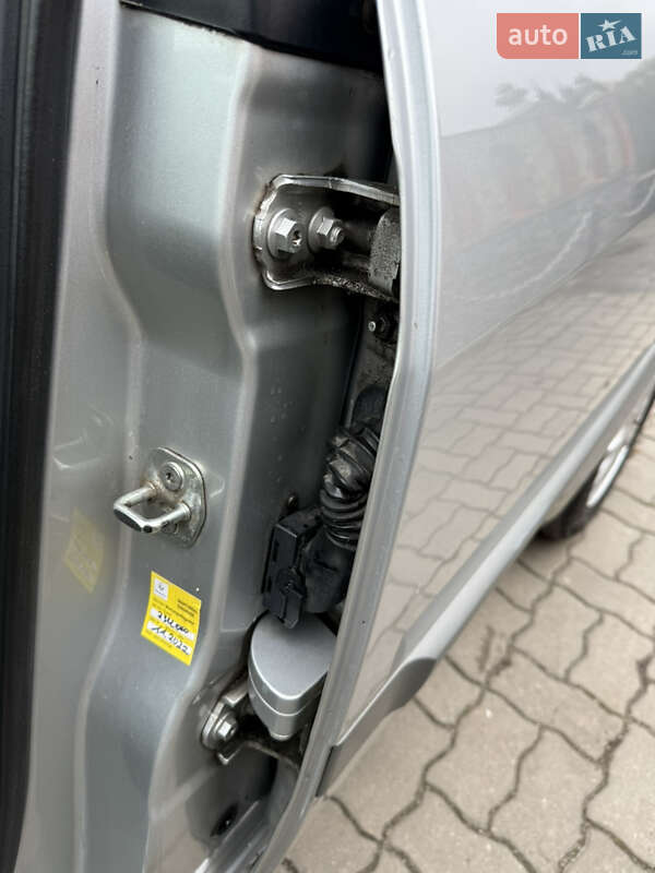 Минивэн Renault Scenic 2007 в Красилове