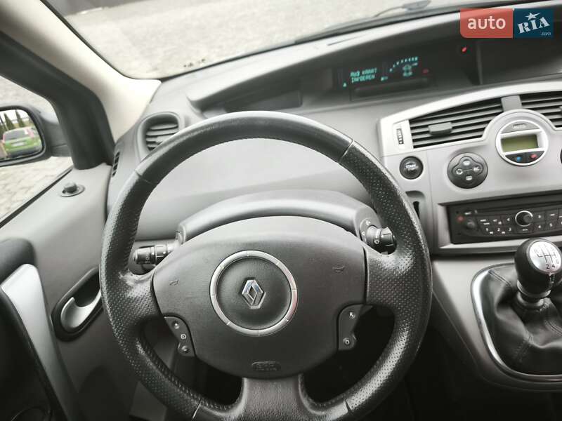 Мінівен Renault Scenic 2008 в Рівному