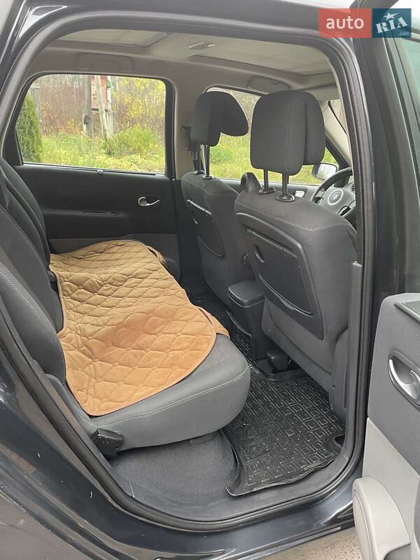 Мінівен Renault Scenic 2006 в Звягелі фото 9 Мінівен Renault Scenic 2006 в Звягелі