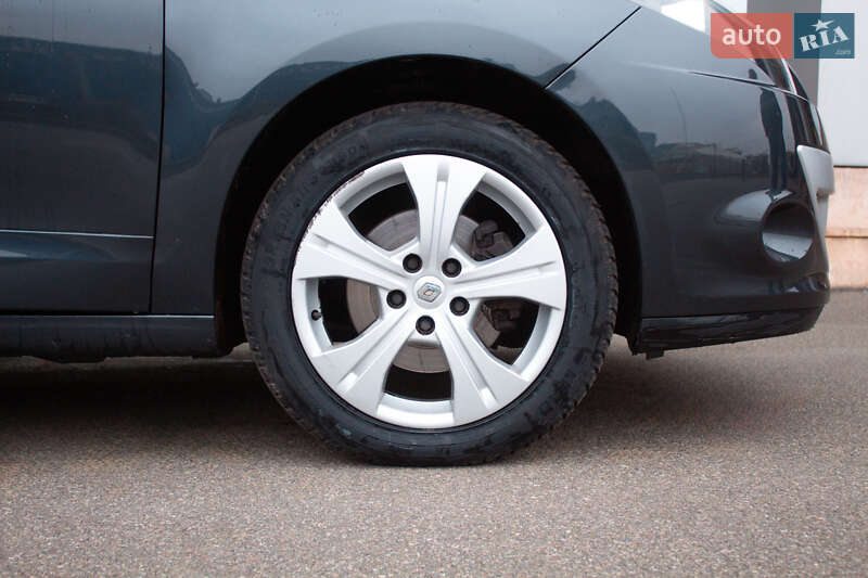Минивэн Renault Scenic 2009 в Киеве