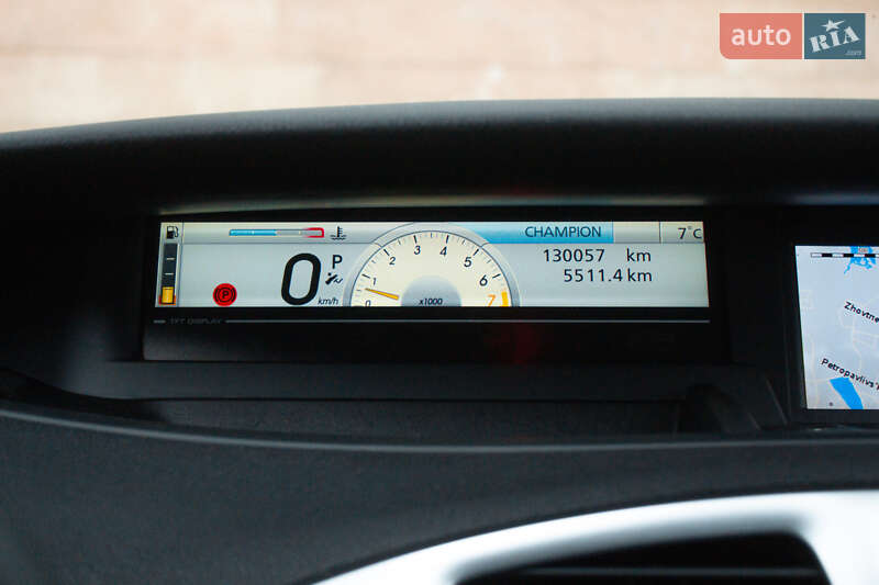 Минивэн Renault Scenic 2009 в Киеве