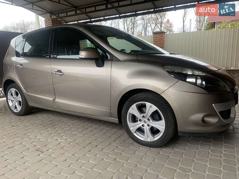 Мінівен Renault Scenic 2009 в Вінниці