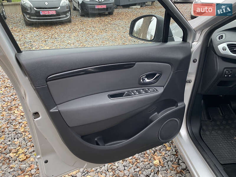 Мінівен Renault Scenic 2013 в Хмельницькому