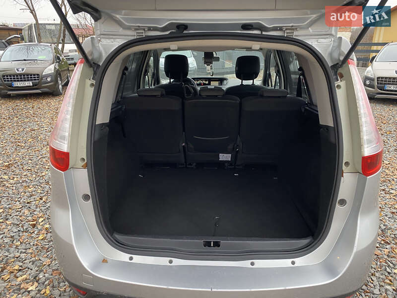 Мінівен Renault Scenic 2013 в Хмельницькому