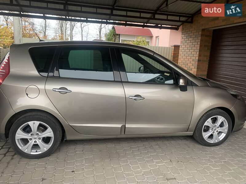 Мінівен Renault Scenic 2009 в Вінниці