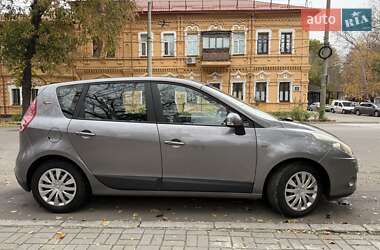 Минивэн Renault Scenic 2010 в Запорожье