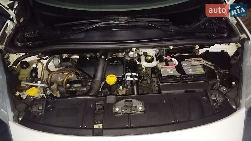 Минивэн Renault Scenic 2010 в Оратове фото 20 Минивэн Renault Scenic 2010 в Оратове