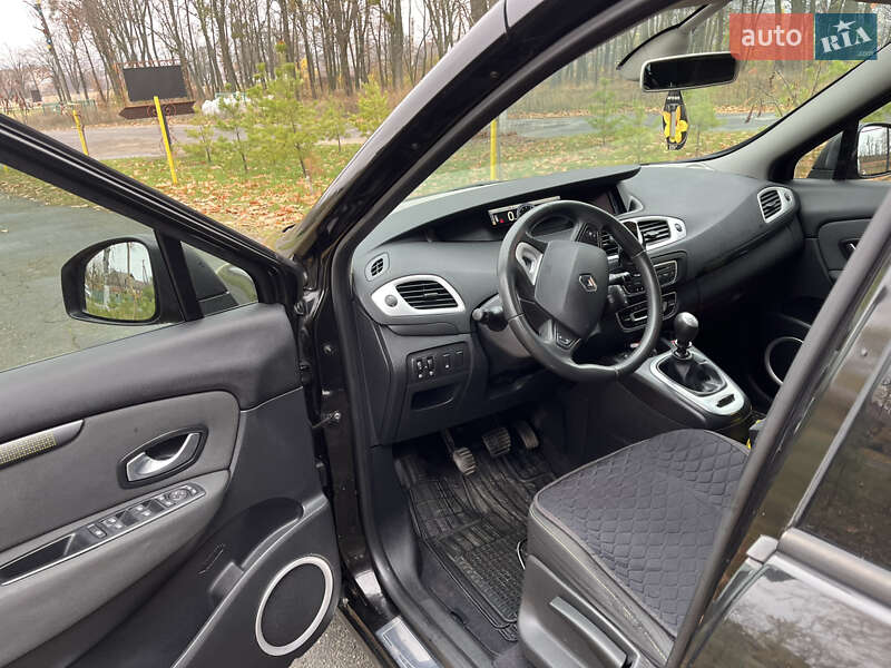 Мінівен Renault Scenic 2009 в Звенигородці