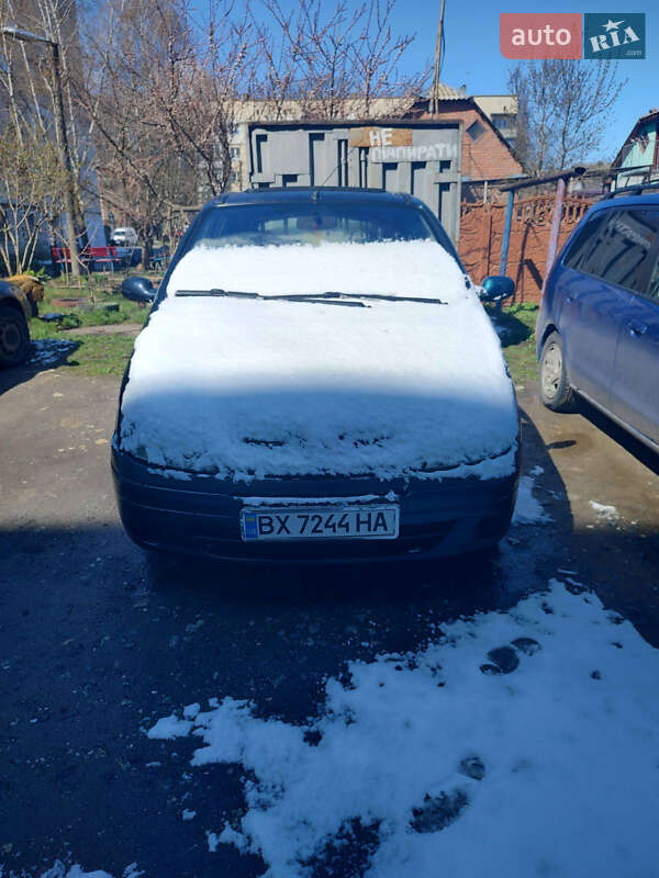 Минивэн Renault Scenic 2000 в Хмельницком
