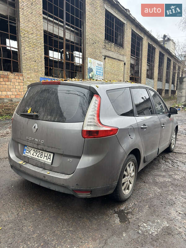 Мінівен Renault Scenic 2009 в Києві фото 7 Мінівен Renault Scenic 2009 в Києві