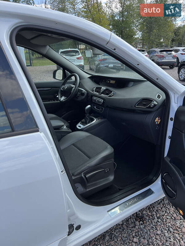 Минивэн Renault Scenic 2011 в Черкассах