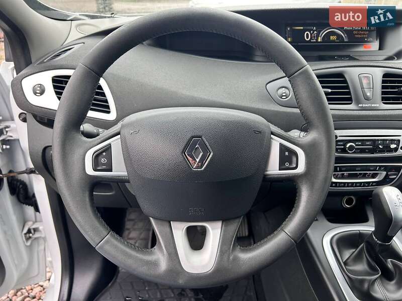 Мінівен Renault Scenic 2012 в Одесі фото 17 Мінівен Renault Scenic 2012 в Одесі