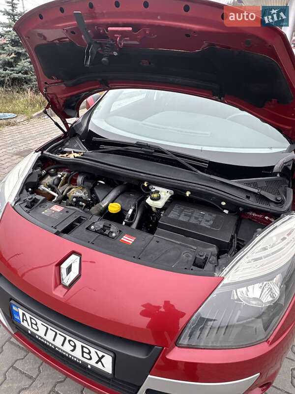 Минивэн Renault Scenic 2010 в Виннице